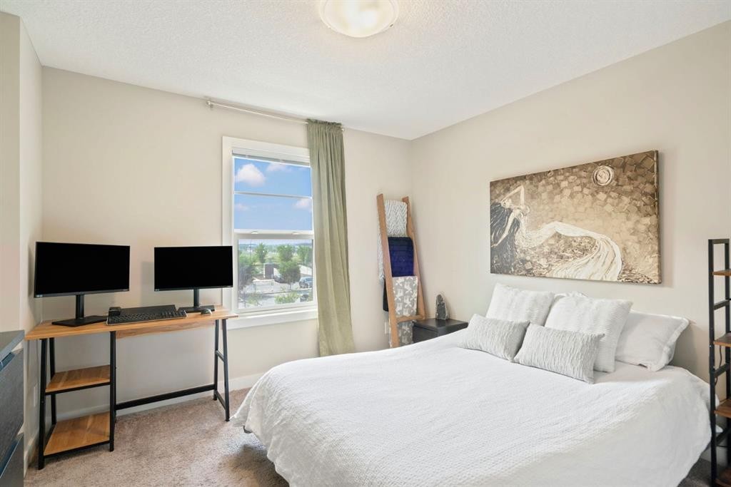 









19640


40

Street Southeast,
Calgary,




AB
T3M 3A6


