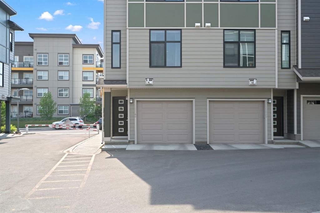 









19640


40

Street Southeast,
Calgary,




AB
T3M 3A6

