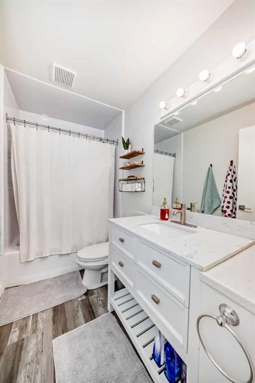 









3130


66

Avenue Southwest, 804,
Calgary,




AB
T3E 5K8

