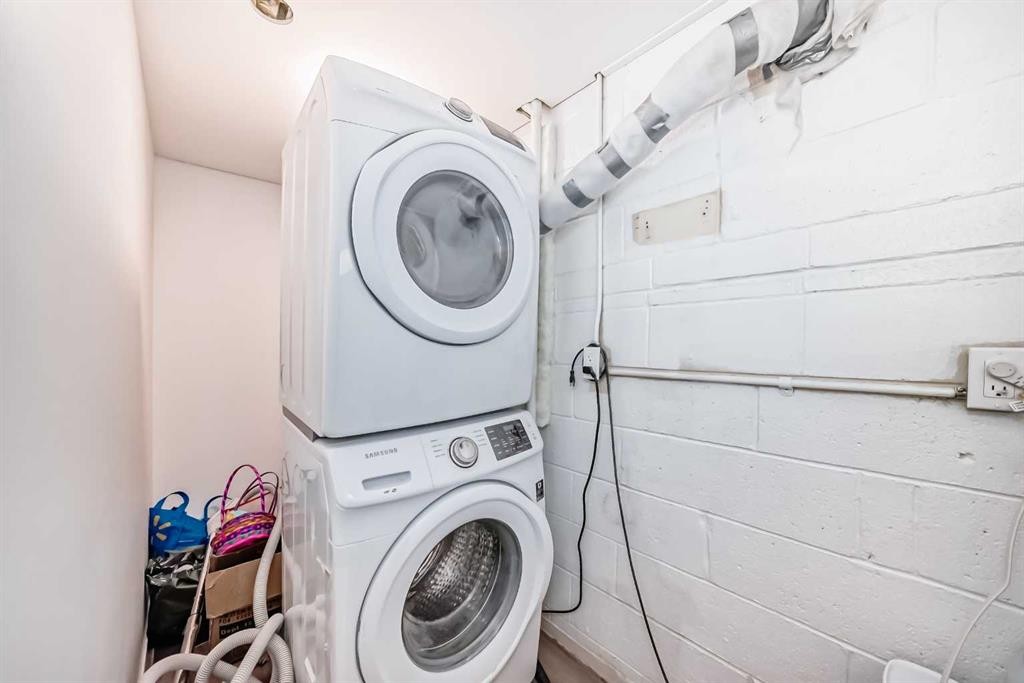 









3130


66

Avenue Southwest, 804,
Calgary,




AB
T3E 5K8

