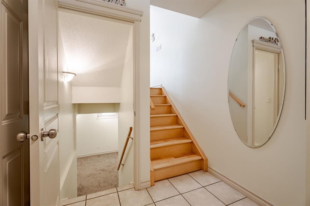 









122


Inglewood

Grove Southeast,
Calgary,




AB
T2G 5R4

