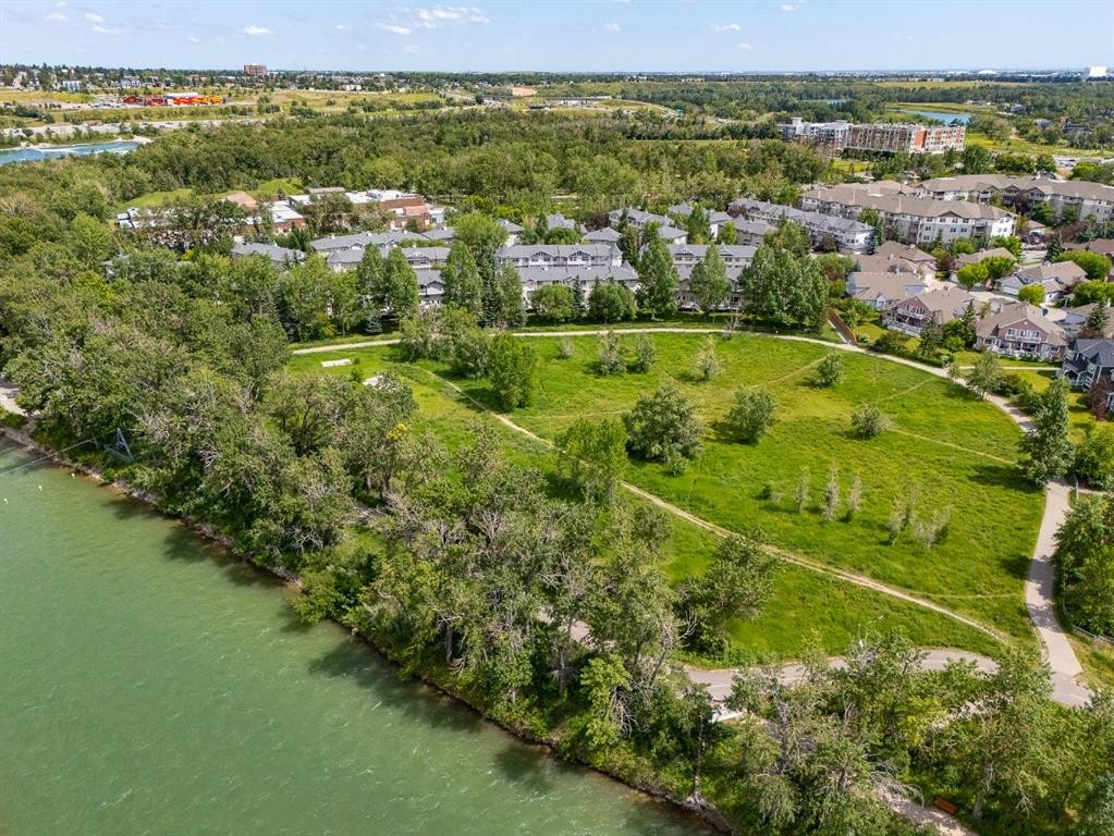 









122


Inglewood

Grove Southeast,
Calgary,




AB
T2G 5R4

