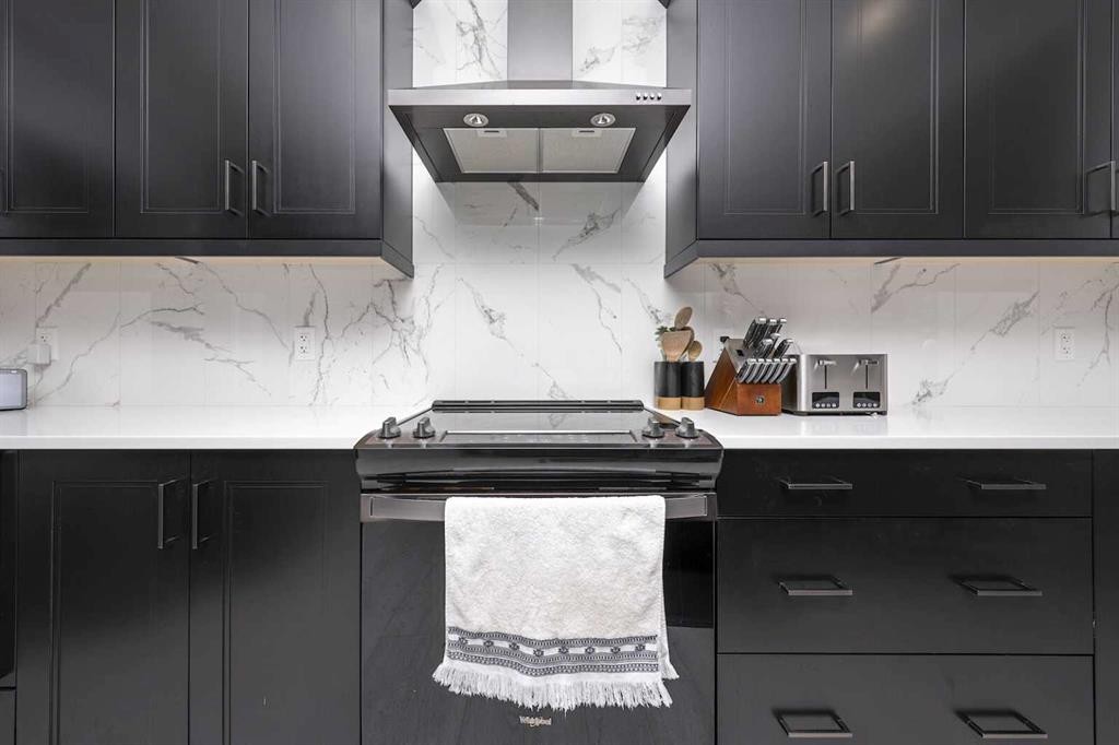 









336


Lucas

Way Northwest,
Calgary,




AB
T3P 0R5

