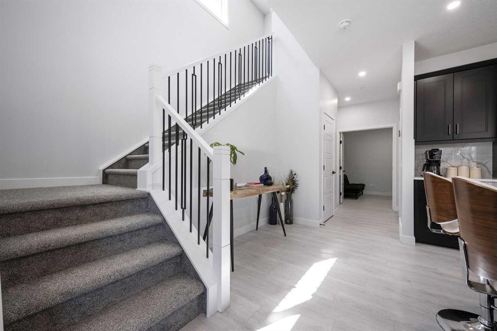 









336


Lucas

Way Northwest,
Calgary,




AB
T3P 0R5

