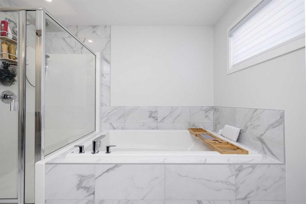 









336


Lucas

Way Northwest,
Calgary,




AB
T3P 0R5

