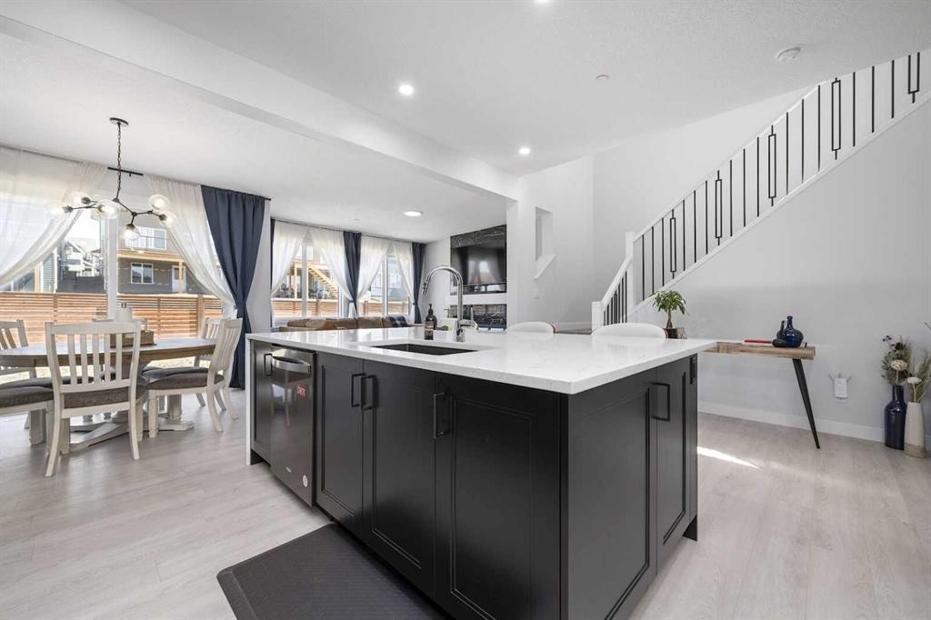 









336


Lucas

Way Northwest,
Calgary,




AB
T3P 0R5

