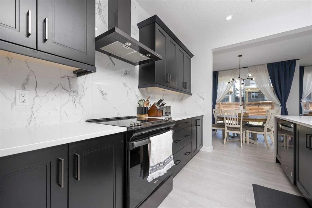









336


Lucas

Way Northwest,
Calgary,




AB
T3P 0R5

