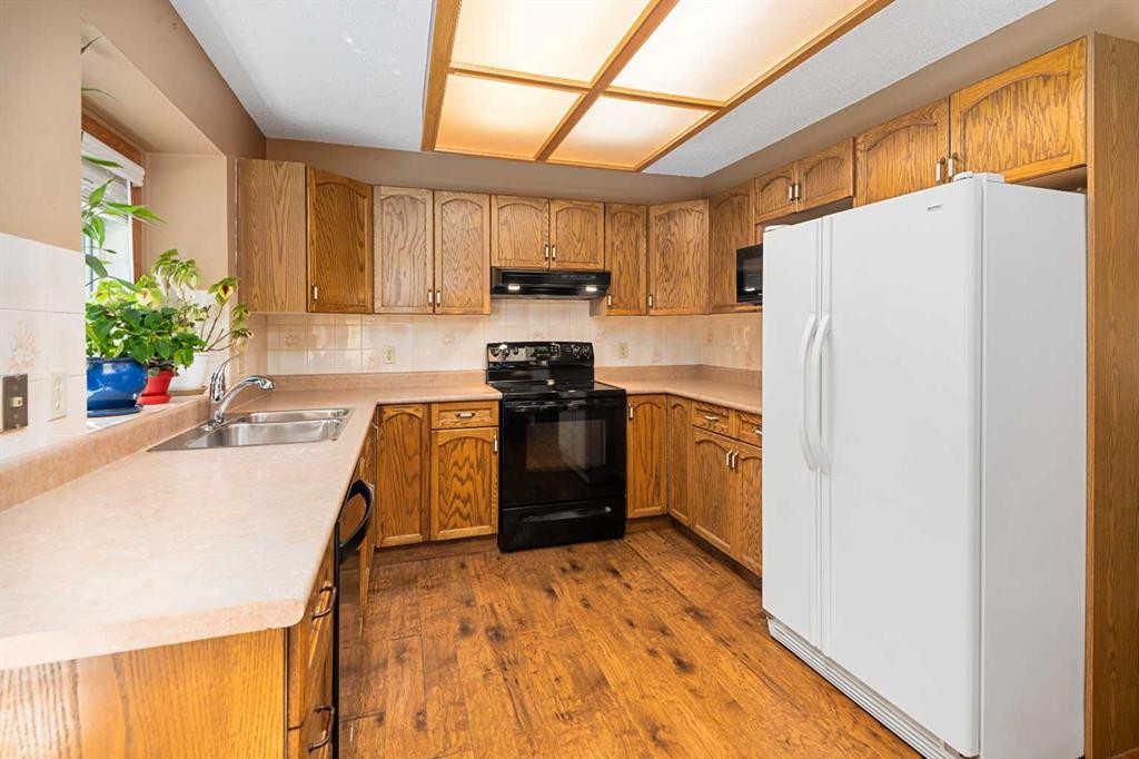 









89


Riverglen

Close Southeast,
Calgary,




AB
T2C 3W4


