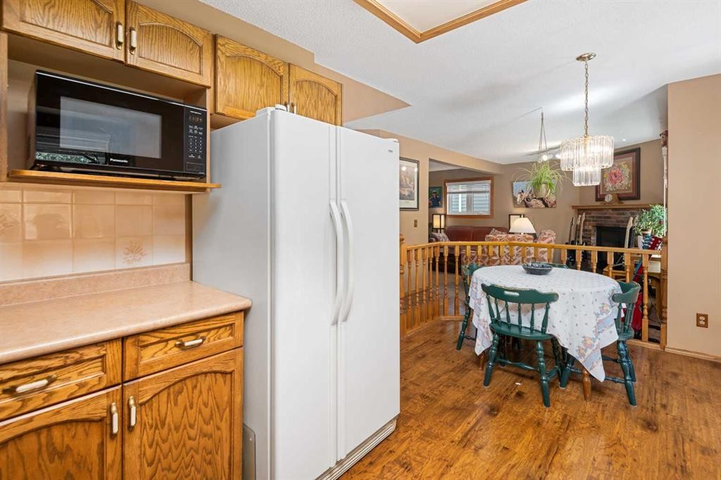 









89


Riverglen

Close Southeast,
Calgary,




AB
T2C 3W4

