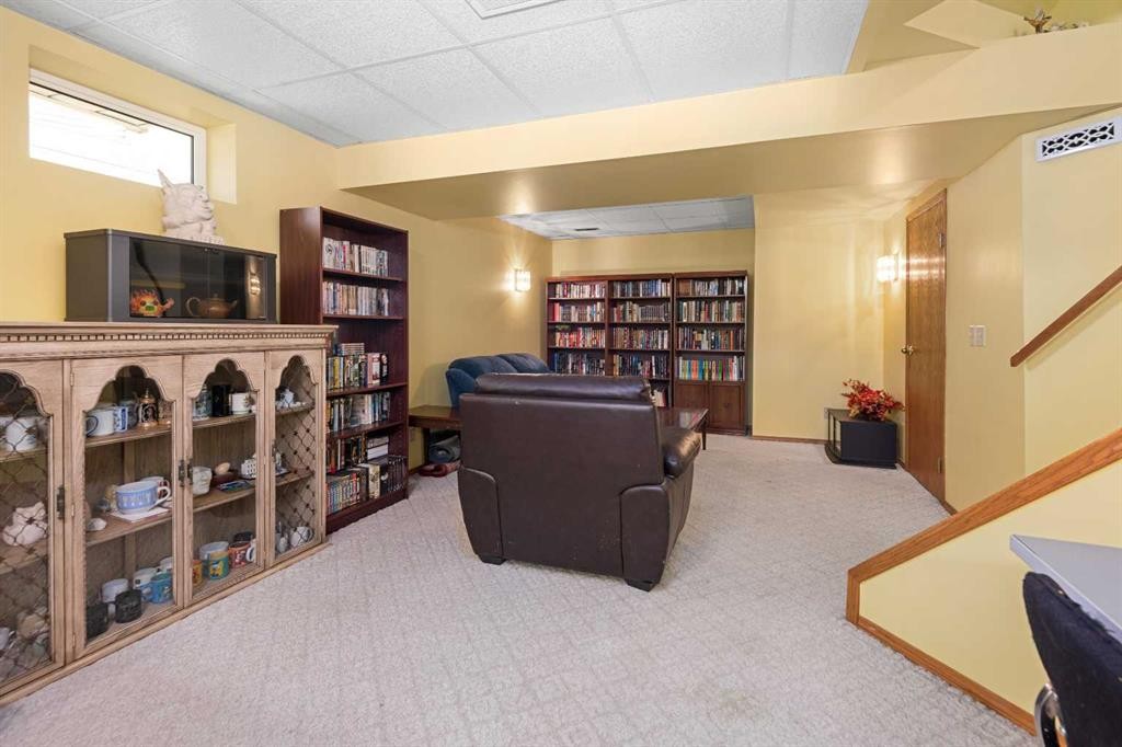









89


Riverglen

Close Southeast,
Calgary,




AB
T2C 3W4

