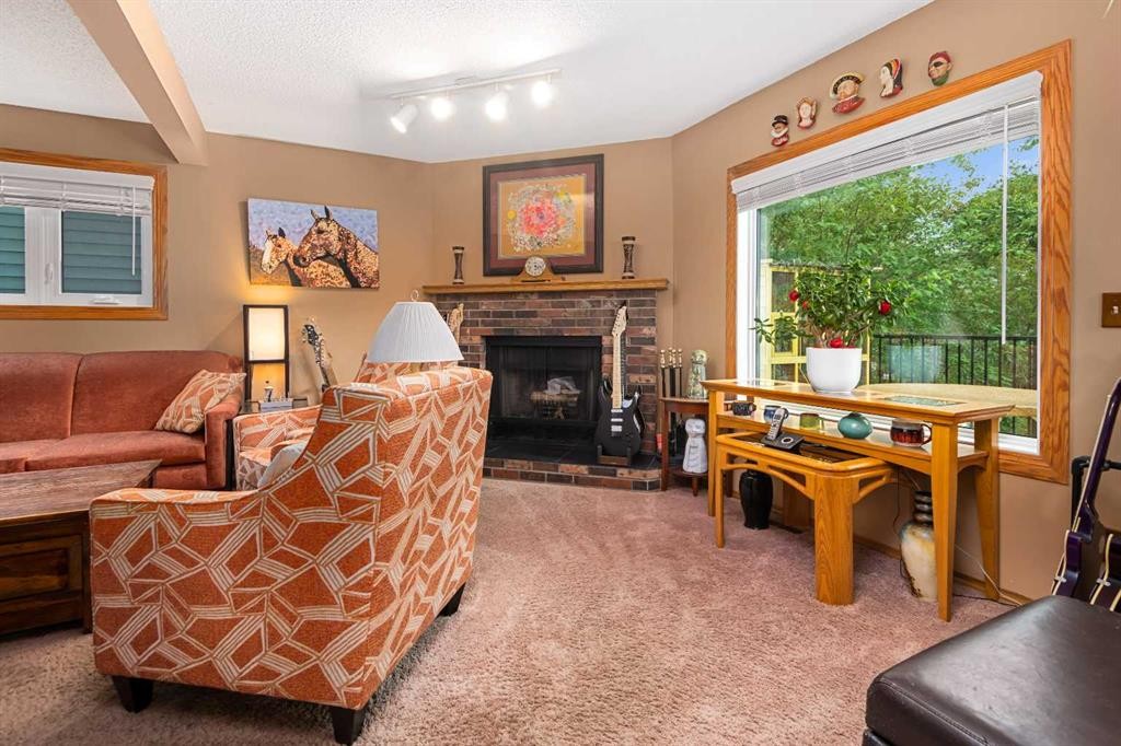 









89


Riverglen

Close Southeast,
Calgary,




AB
T2C 3W4

