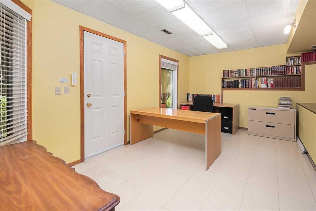 









89


Riverglen

Close Southeast,
Calgary,




AB
T2C 3W4

