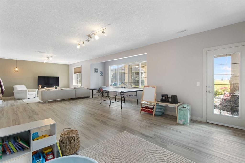 









11


Muirfield

Close,
Lyalta,




AB
T0J1Y1

