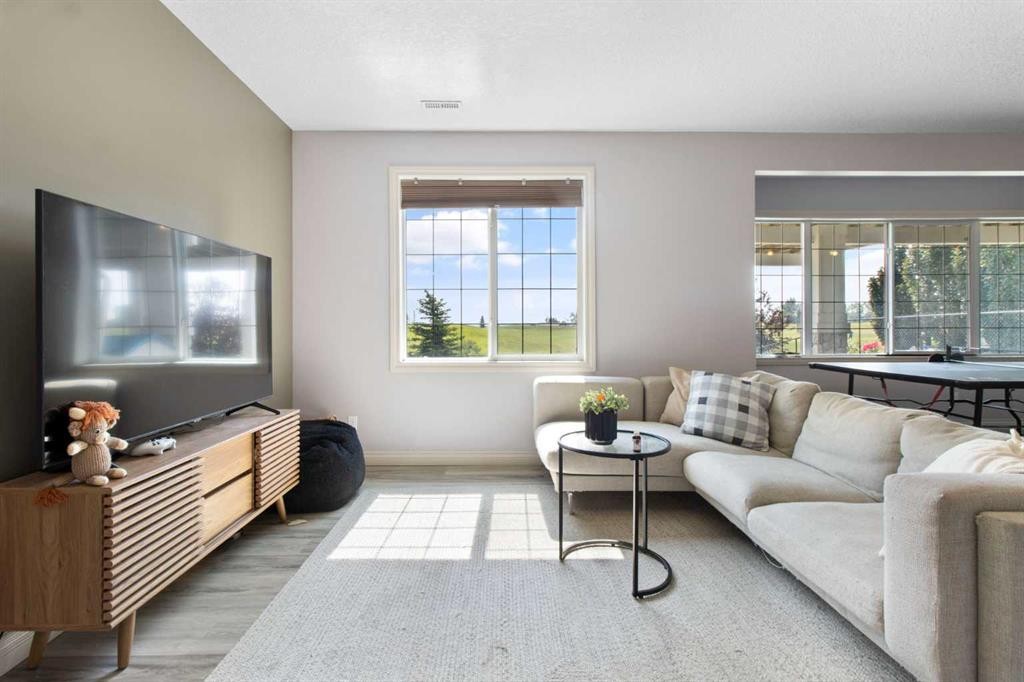 









11


Muirfield

Close,
Lyalta,




AB
T0J1Y1

