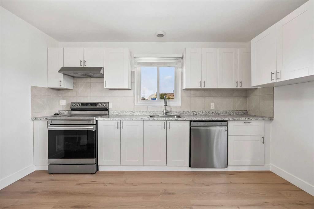 









290099


1016

Drive East,
Rural Foothills County,




AB
T1S 1A2

