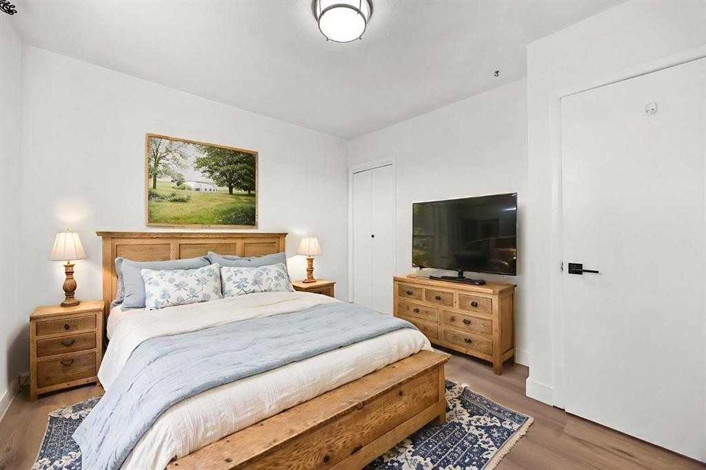 









290099


1016

Drive East,
Rural Foothills County,




AB
T1S 1A2

