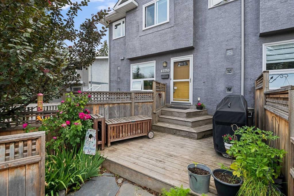 









2043


35

Avenue Southwest,
Calgary,




AB
T2T 2E2

