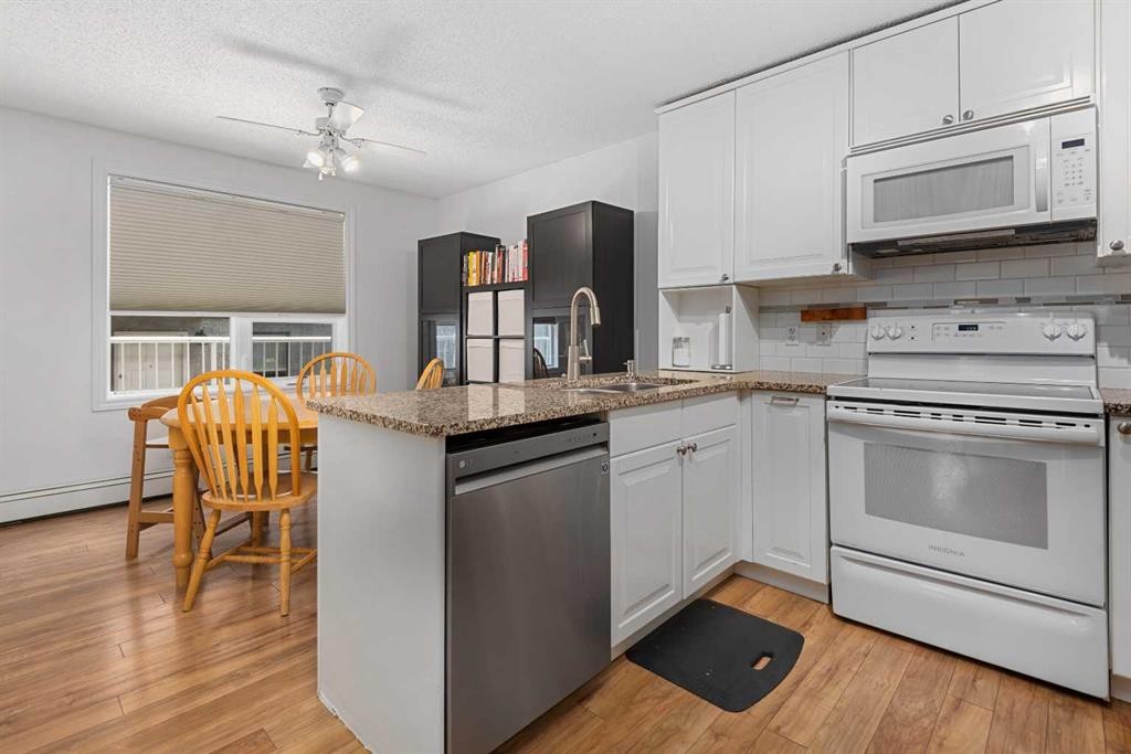 









2043


35

Avenue Southwest,
Calgary,




AB
T2T 2E2

