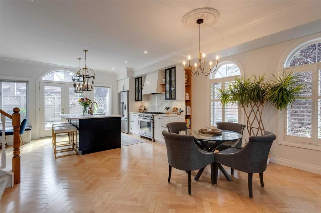 









2346


Erlton

Place Southwest,
Calgary,




AB
T2S 2Z4

