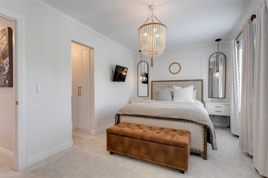 









2346


Erlton

Place Southwest,
Calgary,




AB
T2S 2Z4


