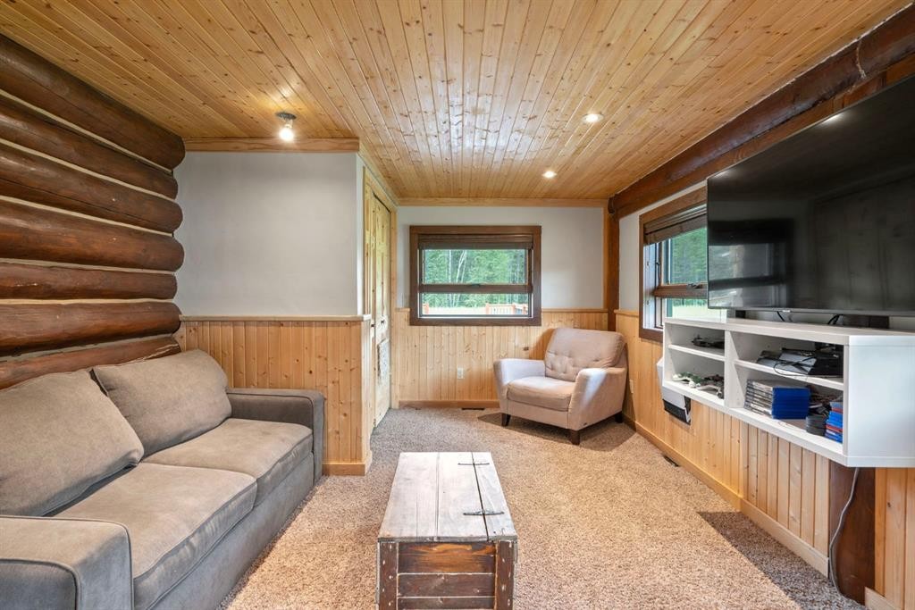 









282167


Range Road 53

,
Rural Rocky View County,




AB
T4C 2W1

