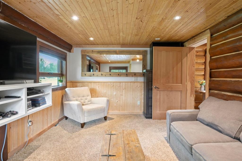 









282167


Range Road 53

,
Rural Rocky View County,




AB
T4C 2W1

