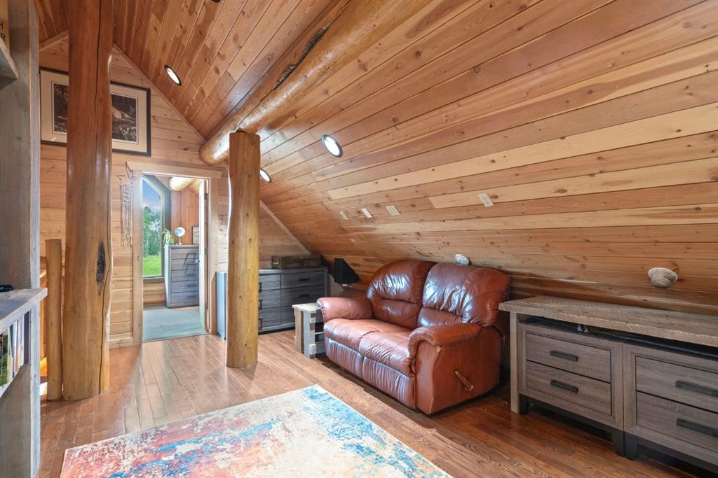 









282167


Range Road 53

,
Rural Rocky View County,




AB
T4C 2W1

