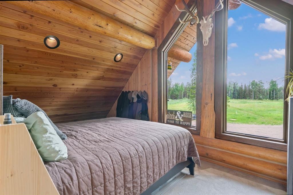 









282167


Range Road 53

,
Rural Rocky View County,




AB
T4C 2W1

