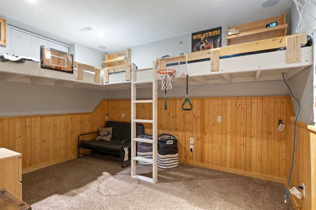 









282167


Range Road 53

,
Rural Rocky View County,




AB
T4C 2W1

