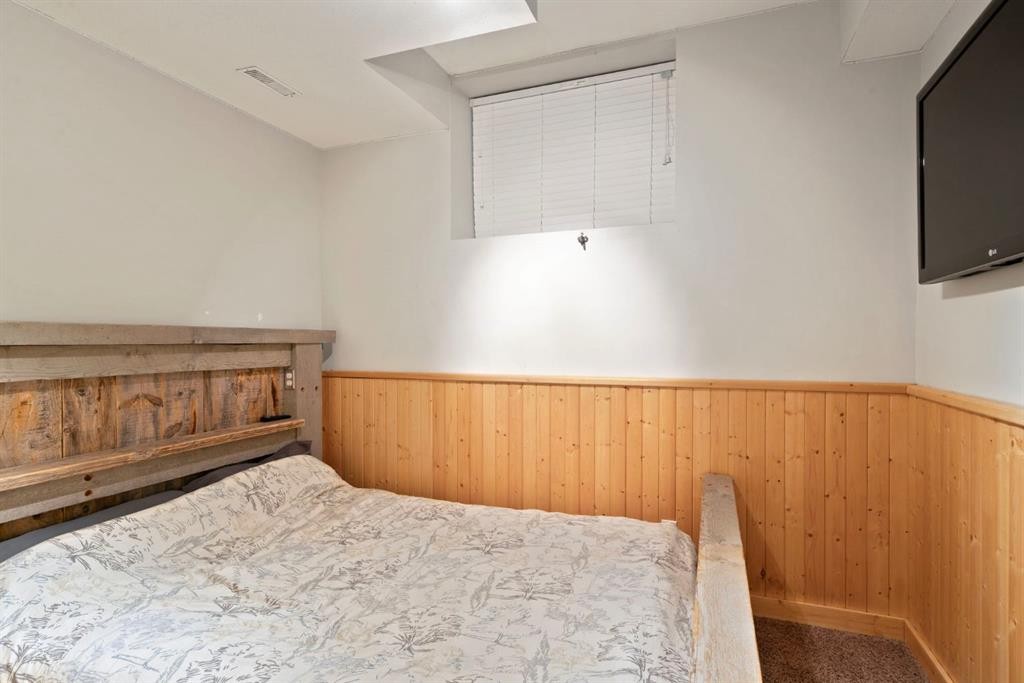 









282167


Range Road 53

,
Rural Rocky View County,




AB
T4C 2W1

