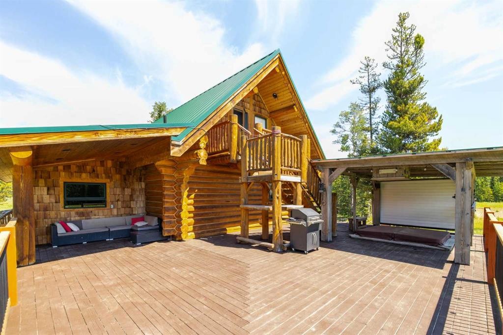 









282167


Range Road 53

,
Rural Rocky View County,




AB
T4C 2W1

