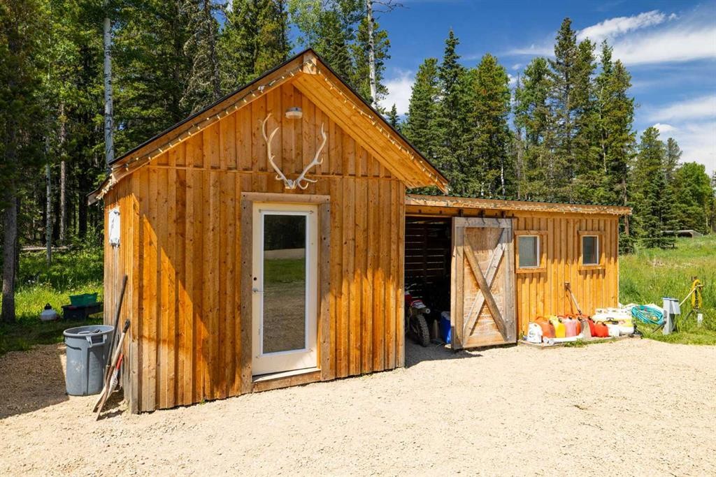 









282167


Range Road 53

,
Rural Rocky View County,




AB
T4C 2W1


