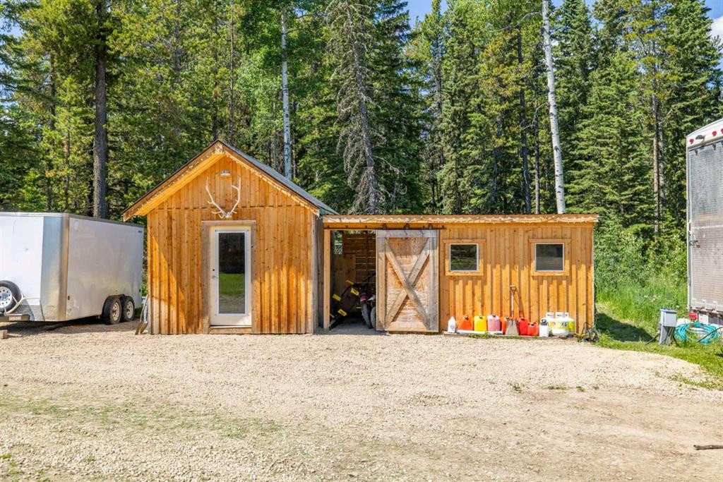 









282167


Range Road 53

,
Rural Rocky View County,




AB
T4C 2W1

