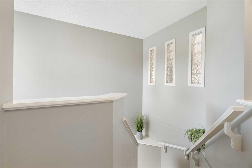 









4


West Springs

Way Southwest,
Calgary,




AB
T3H 4M4

