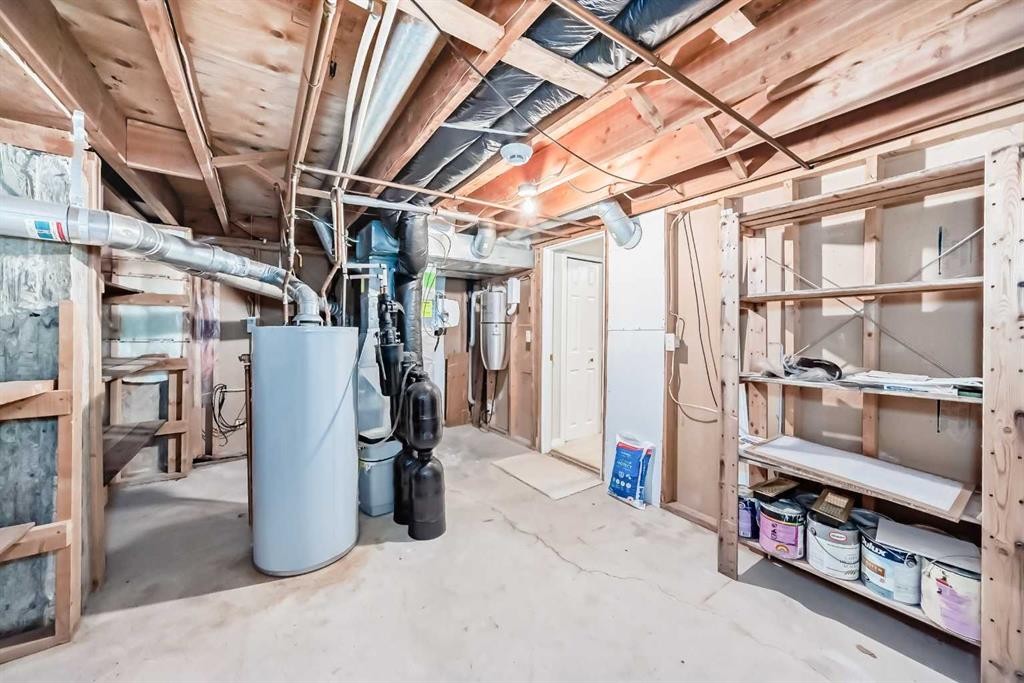 









275


Woodridge

Drive Southwest, 23,
Calgary,




AB
T2W 4S4

