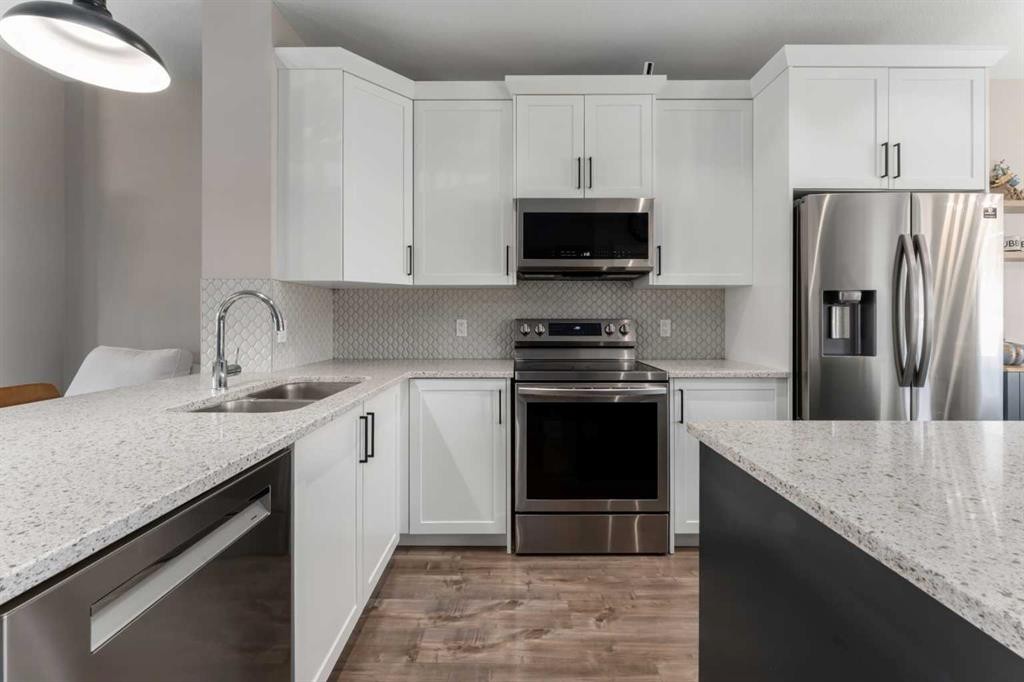 









228


Ravenstern

Crescent Southeast,
Airdrie,




AB
T4A 0T3

