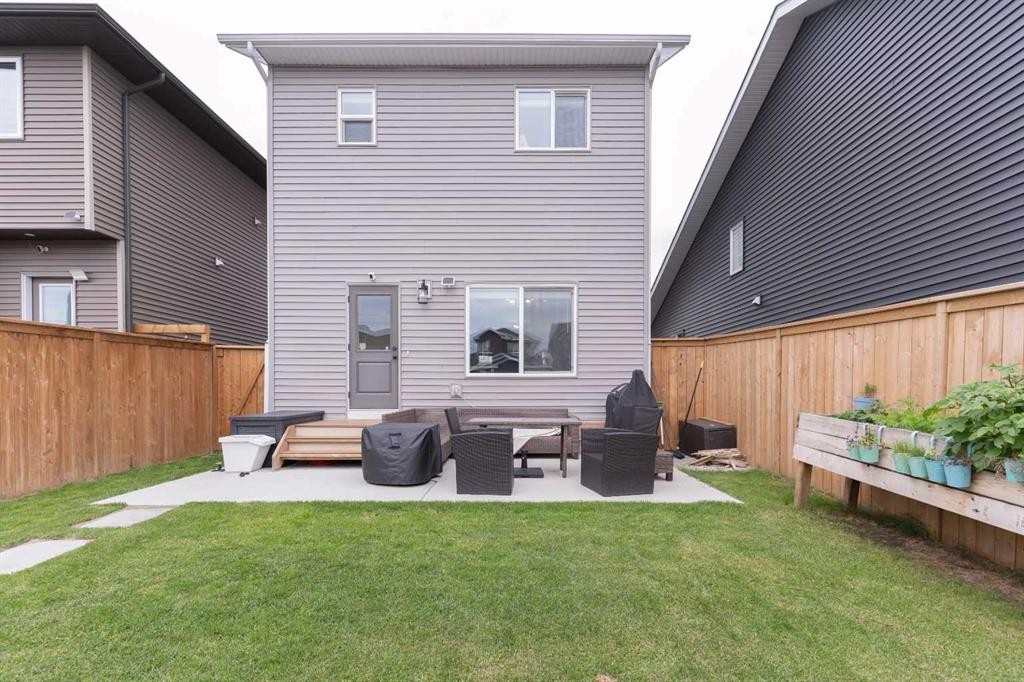 









228


Ravenstern

Crescent Southeast,
Airdrie,




AB
T4A 0T3

