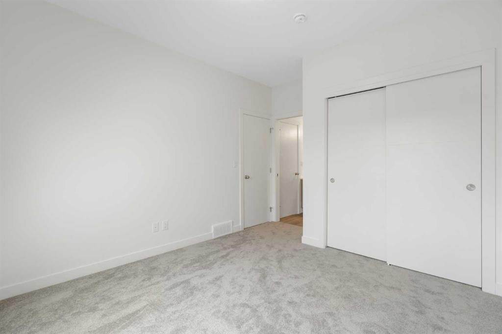 









2117


81

Street Southwest, 60,
Calgary,




AB
T3H 6H5

