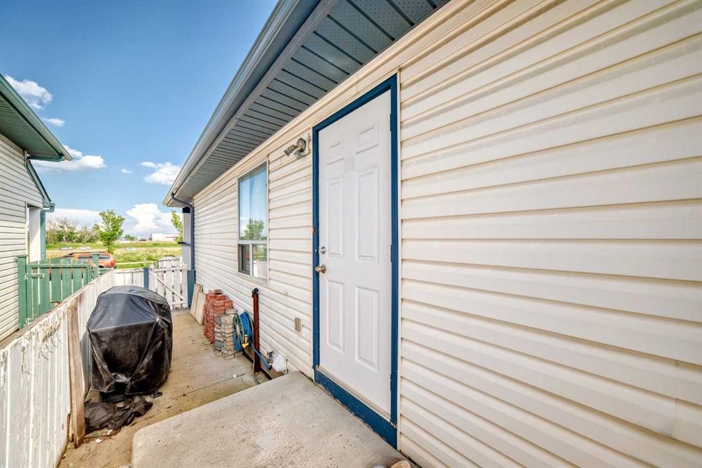 









110


Applebrook

Circle Southeast,
Calgary,




AB
T2A 7T3

