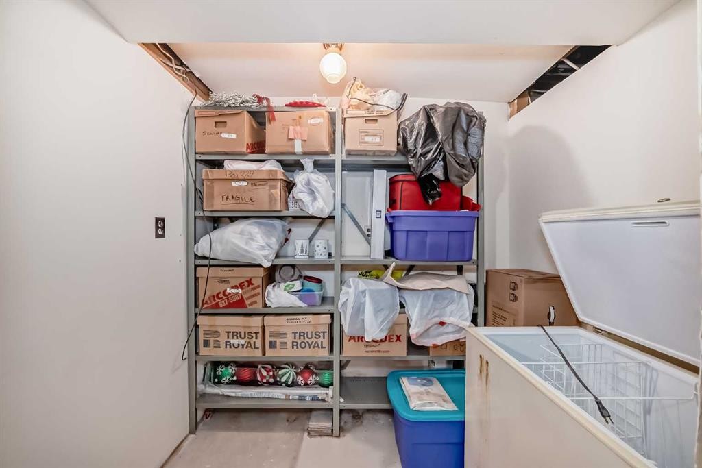 









110


Applebrook

Circle Southeast,
Calgary,




AB
T2A 7T3

