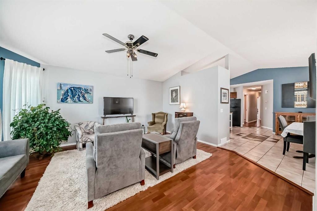 









110


Applebrook

Circle Southeast,
Calgary,




AB
T2A 7T3

