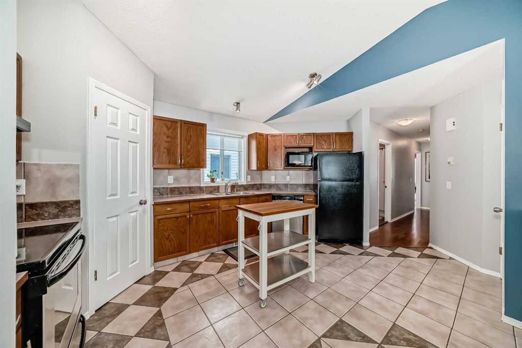 









110


Applebrook

Circle Southeast,
Calgary,




AB
T2A 7T3

