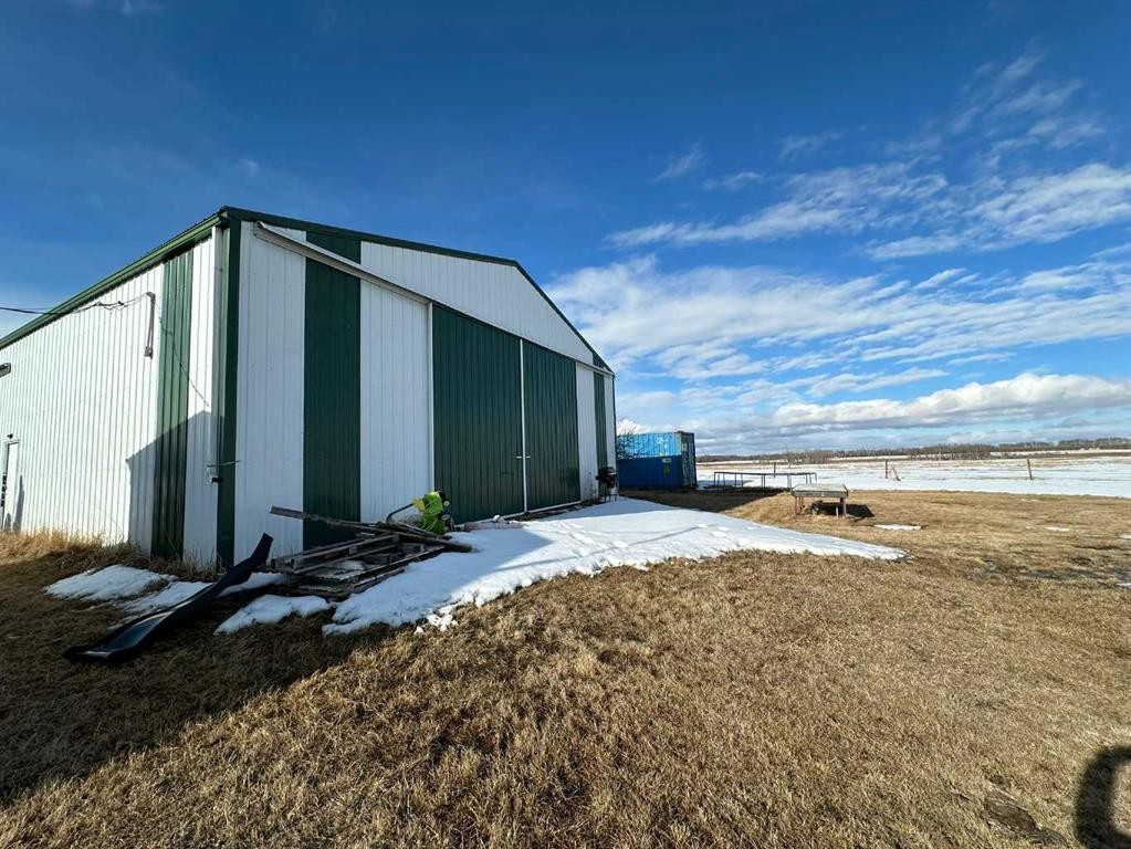 









385057A


RGE RD 4-3

Street,
Rural Clearwater County,







AB
T0M 0X0

