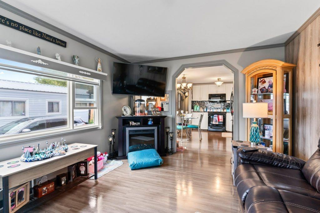 









6220


17

Avenue Southeast, 116,
Calgary,




AB
T2A 0W6

