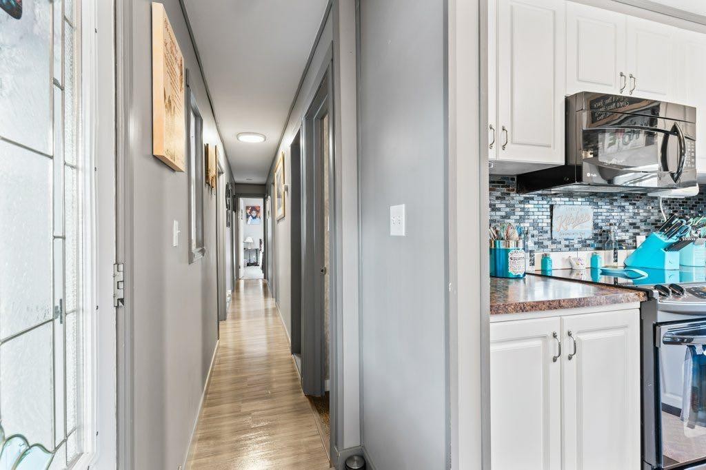 









6220


17

Avenue Southeast, 116,
Calgary,




AB
T2A 0W6

