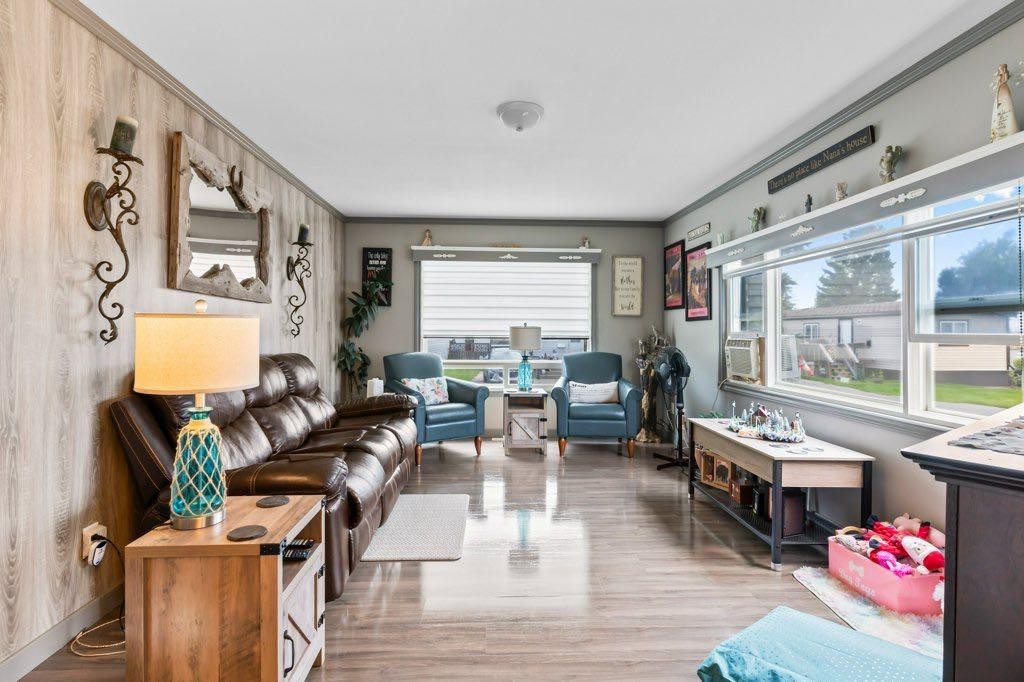 









6220


17

Avenue Southeast, 116,
Calgary,




AB
T2A 0W6

