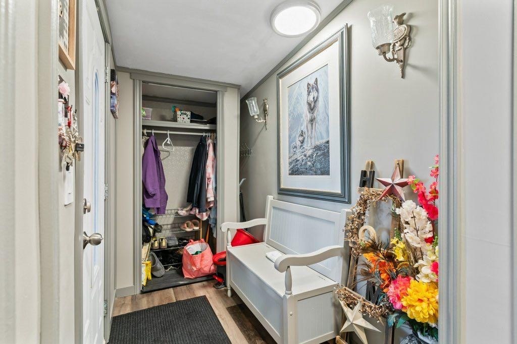 









6220


17

Avenue Southeast, 116,
Calgary,




AB
T2A 0W6

