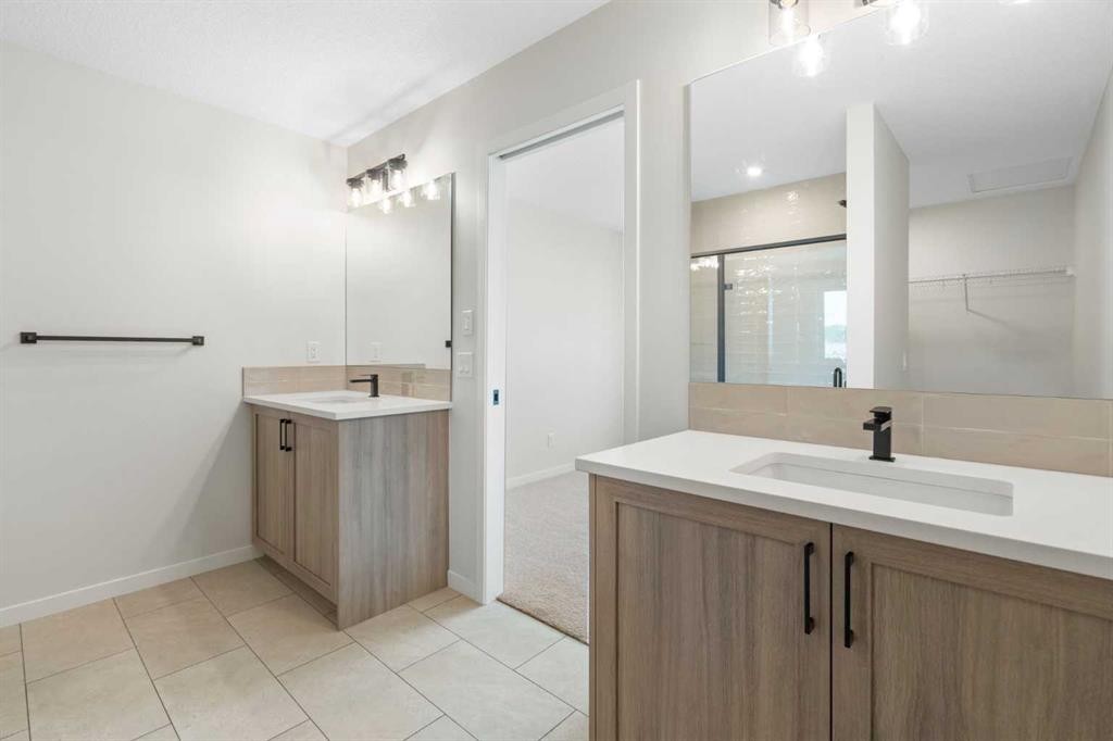 









938


Livingston

View Northeast,
Calgary,




AB
T3P 2K5

