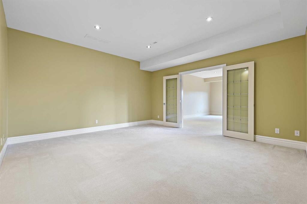 









49


Royal Highland

Road Northwest,
Calgary,




AB
T3G 4Y5

