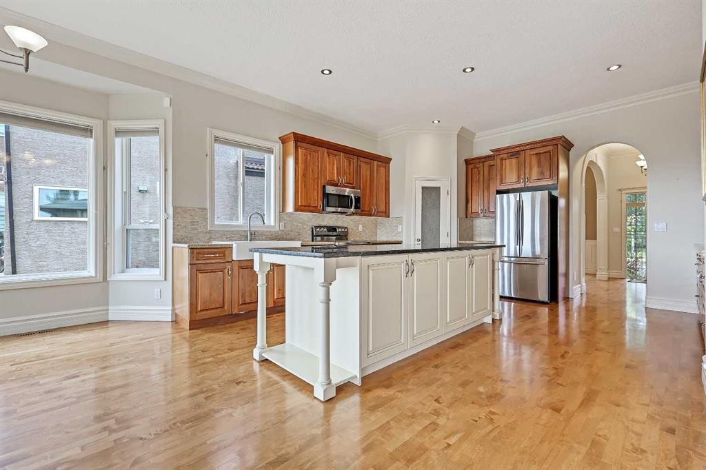 









49


Royal Highland

Road Northwest,
Calgary,




AB
T3G 4Y5

